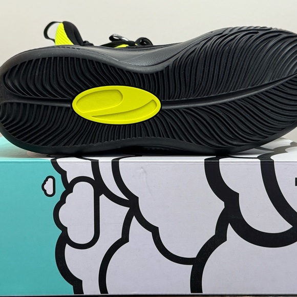 Volt Puma RS Dreamer - New in box - Picture 3 of 5